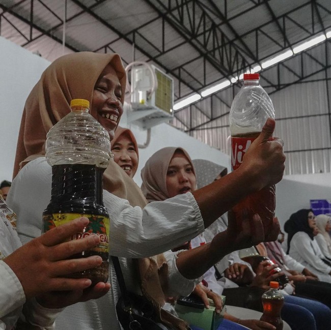Dari Dapur ke Pesawat, Minyak Jelantah Dibeli hingga Rp6.000 per Liter