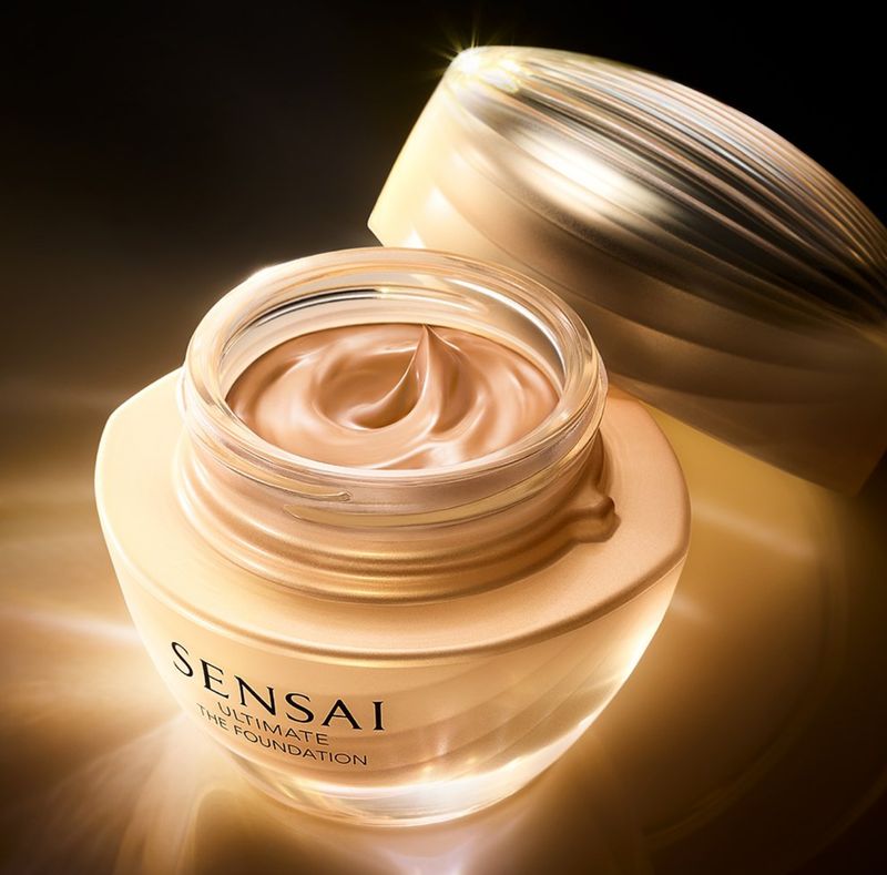 Foundation High End.