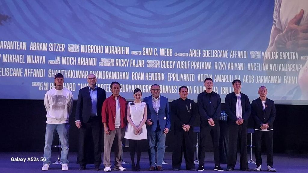 Angkat Perjuangan Timnas, The Longest Wait Tuai Pujian di Gala Premier
