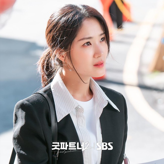 First Look Kim Hye Yoon di Drakor Good Partner 2