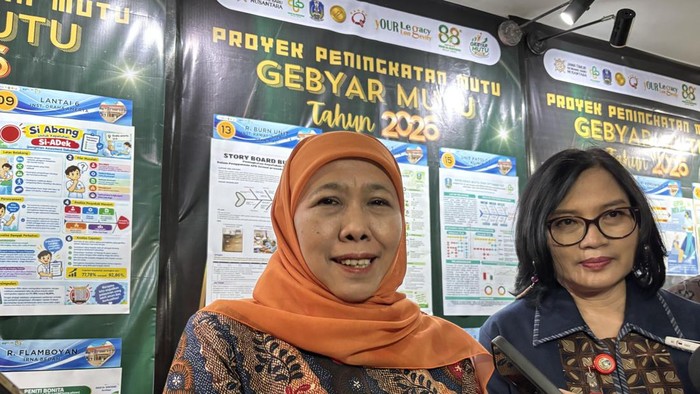 Gubernur Jatim Khofifah