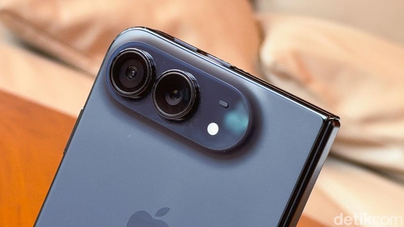 iPhone Duo