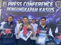 Polisi Tangkap Host TikTok di Deli Serdang, Raup Rp 80 Juta dari Aksi Pornografi