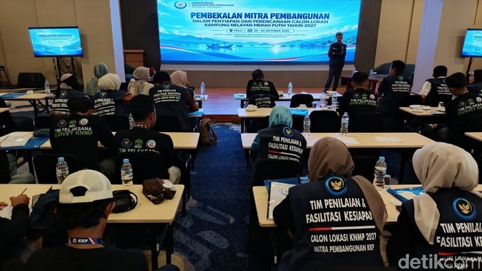 Kementerian Kelautan dan Perikanan (KKP) melalui Satuan Tugas Penyiapan dan Perencanaan Calon Lokasi Kampung Nelayan Merah Putih (KNMP) menggelar kegiatan pembekalan bagi mitra pembangunan di Sulteng.