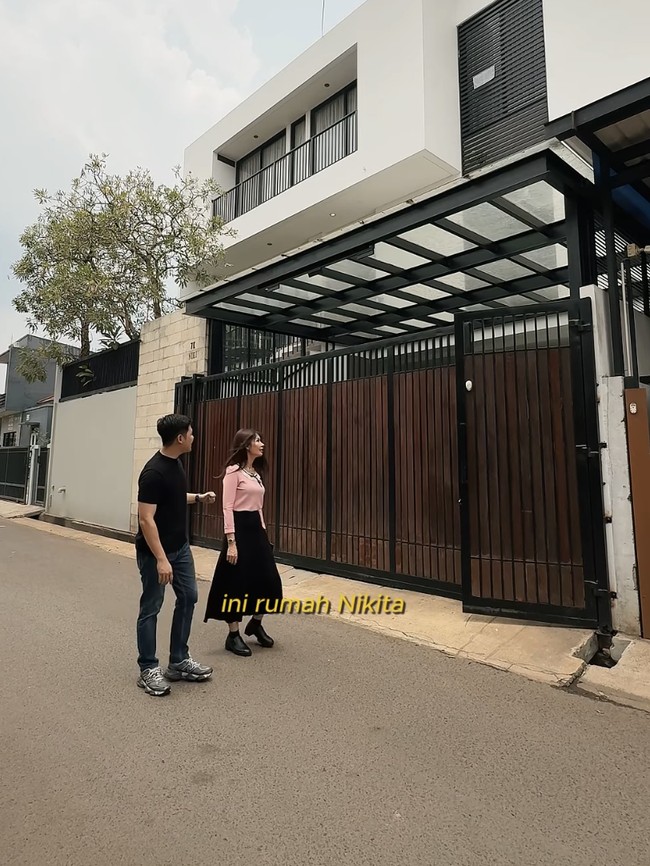Reaksi Nikita Mirzani Tanggapi Omongan Netizen Setelah Jual Rumah Pribadi
