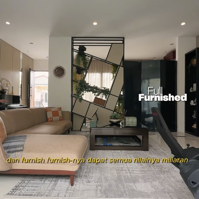 Nikita Mirzani Rumah Nikita Mirzani dijual