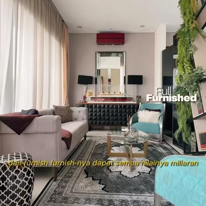 Rumah Nikita Mirzani di Jakarta Selatan Rumah Nikita Mirzani di Jakarta Selatan