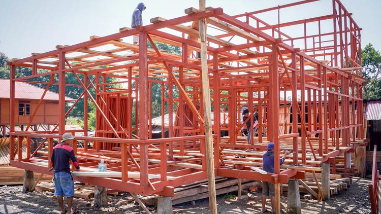 Rumah Kayu Panggung dari Tomohon Menembus Pasar Ekspor