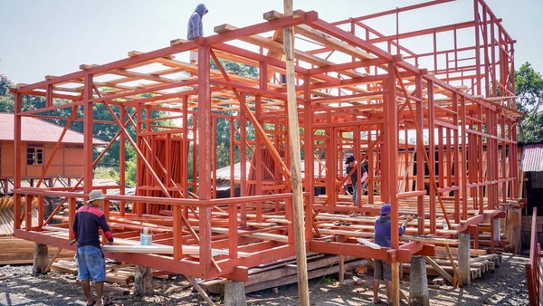 Rumah Kayu Panggung dari Tomohon Menembus Pasar Ekspor