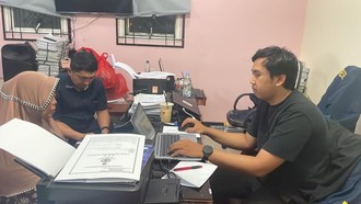 Sesal Datang Terlambat Bagi Nenek yang Bakar Cucu hingga Koma