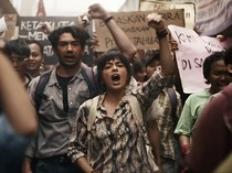 Sinopsis Film Laut Bercerita, Daftar Pemain dan Jadwal Bioskop Surabaya