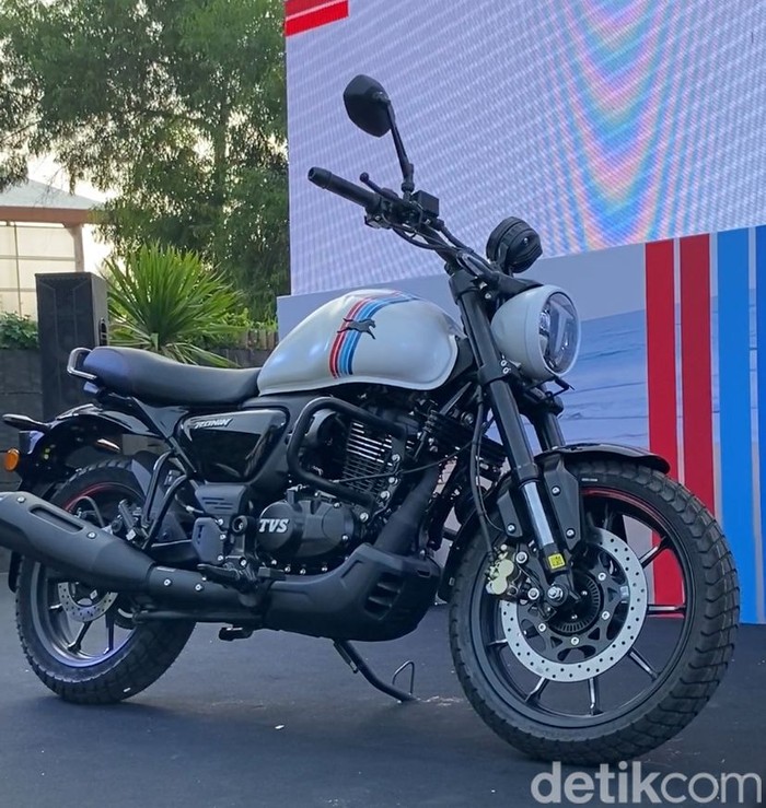 TVS Ronin Agonda TVS Ronin Agonda
