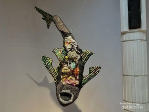 Usai Lihat Pameran Seni dari Sampah, Pengunjung Malah Jadi Banyak Pikiran