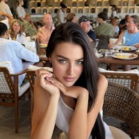 Model asal Ukraina, Veronika Vovk, mengaku kesulitan menemukan pasangan yang tepat. Wanita 21 tahun itu merasa penampilannya yang menarik dan profesinya sebagai model membuat pria sulit melihat dirinya sebagai pribadi, bukan sekadar sosok cantik. Foto: dok. Instagram @nikavovkk