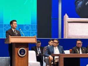 Wagub Emil Dardak Jadi Lulusan Terbaik Profesi Insinyur ITB