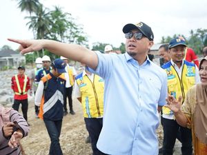 Andre Rosiade Kawal Pemulihan Pascabanjir Bandang di Lubuk Minturun Padang