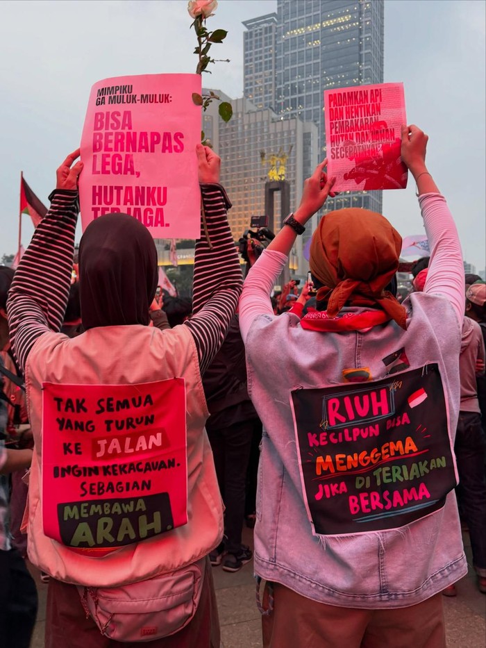 Zaskia Adya Mecca Zaskia Adya Mecca