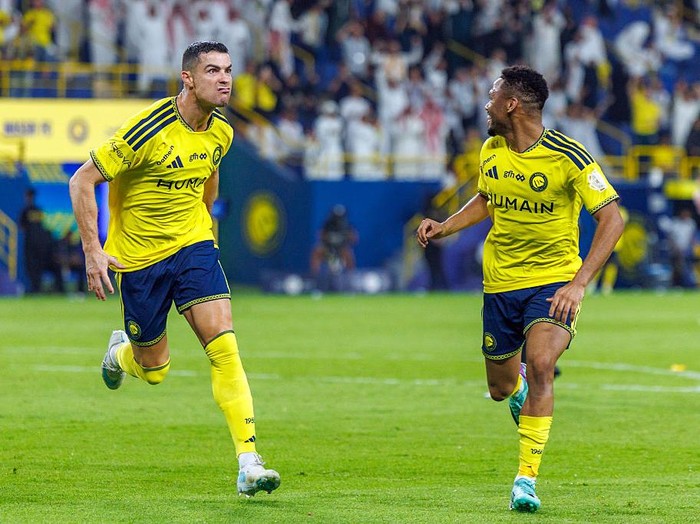 RIYADH, SAUDI ARABIA - OCTOBER 29: Cristiano Ronaldo of Al Nassr celebrates after scoring his team's fourth goal during the Saudi Pro League match between Al Nassr and Al Kholood at Al Awwal Park on October 29, 2026 in Riyadh, Saudi Arabia. (Photo by Abdullah Ahmed/Getty Images)