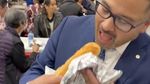 Potret Alvin Tedjo Hobi Jajan, Beli Hot Dog Supermarket hingga Durian Shake