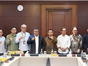 Temui PLN Pusat, Bupati Takalar Matangkan Rencana Pembangunan PLTS 100 MW