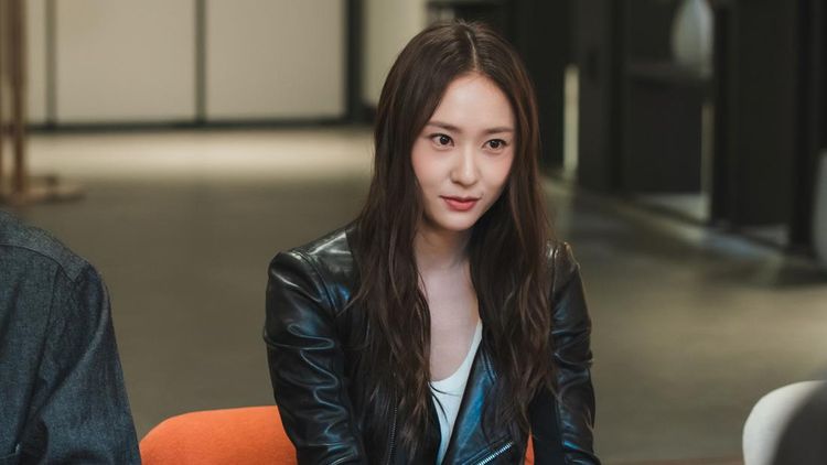 Potret Krystal Jung Jadi Cameo di Drakor Dive Into You