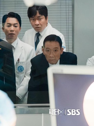 Adegan dalam drama Korea Doctor X.