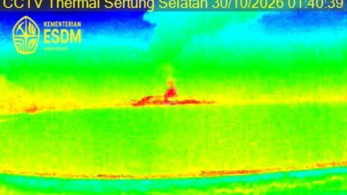Gunung Anak Krakatau kembali erupsi Gunung Anak Krakatau kembali erupsi