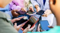Pengiriman Smartphone Global Anjlok 20%, Samsung Masih Raja