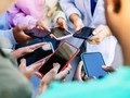 Pengiriman Smartphone Global Anjlok 20%, Samsung Masih Raja