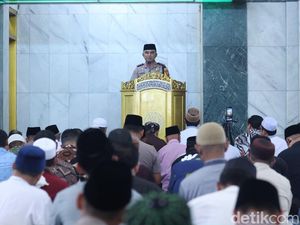 Jumat Keliling, Kapolda Jatim Sampaikan Pesan Keamanan dan Ketertiban