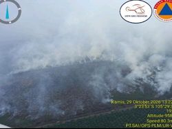 3 Helikopter WB Dikerahkan Padamkan Karhutla di OKI, Kondisi Masih Berasap