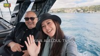 Liburan ke Turki, Maia Estianty dan Irwan Mussry Asyik Coba Kebab Legendaris