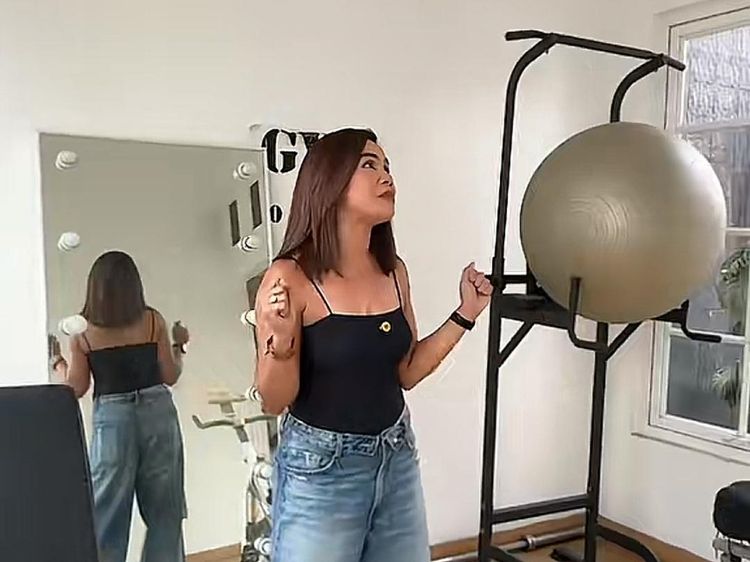 Melaney Ricardo Jual Rumah Bukan karena Bangkrut, Ini Alasannya