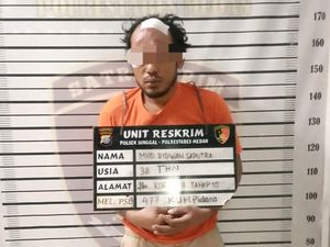Maling di Medan Babak Belur Dimassa Warga Usai kepergok Curi Aki Truk