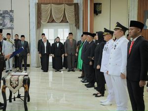 Ratu Dewa Lantik 23 Pejabat di Pemkot Palembang, Ini Pesannya