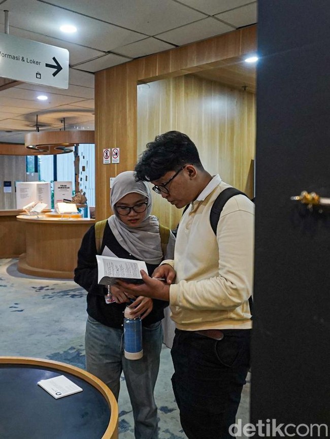 Rindu Sapardi, Manuskrip hingga Mesin Tik Lawas Jadi Jejak Sang Maestro Puisi