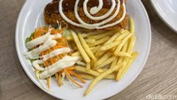 RM Elcio: Ada Chicken Cordon Bleu hingga Nasi Goreng Seafood ala Solaria