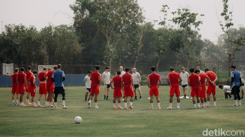 Skuad Bali United melakukan latihan terakhir jelang melawan Arema FC dalam pekan kedelapan Super League 2026/2027, Sabtu (31/10/2026).
