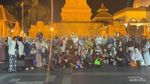 Menara Kudus Tampil Memikat dengan Cahaya Keemasan Menara Kudus Tampil Memikat dengan Cahaya Keemasan