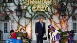 Trick or Treat! Trump Open House di Gedung Putih buat Pesta Halloween