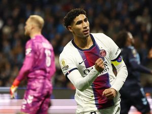 Luis Enrique Pecahkan Rekor PSG, Achraf Hakimi Ukir Hat-trick Pertama