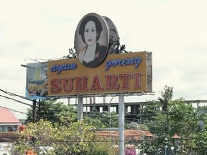 Dunia Kuliner Berduka, Hj. Suharti Pendiri Ayam Goreng Suharti Tutup Usia