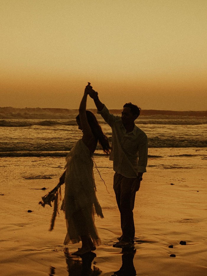 Azriel Hermansyah Prewedding Azriel Hermansyah dan Sarah Menzel.