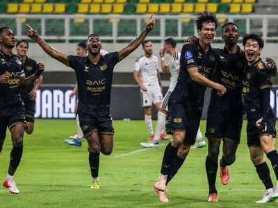 Dewa United Banten FC Tundukkan Persija Jakarta dengan Skor 2-1