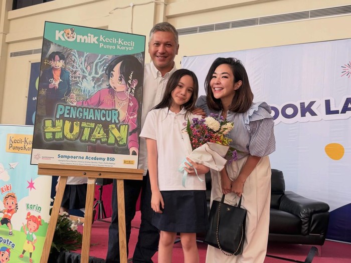 Gempita Nora Marten Gempita buat komik berjudul Penghancur Hutan
