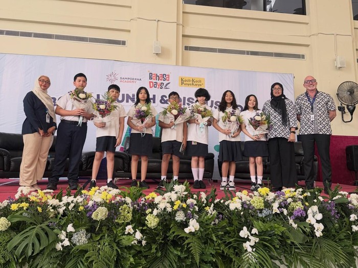 Gempita Nora Marten Gempita buat komik berjudul Penghancur Hutan