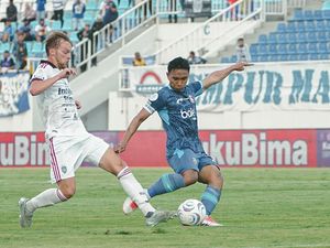 Arema FC Vs Bali United: 9 Pemain Singo Edan Kalah 1-3