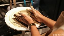 Menikmati Aktivitas Pottery dan Melukis di Tengah SCBD