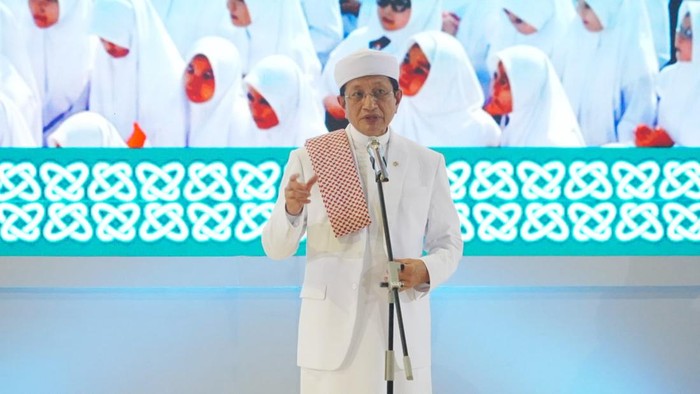 Menteri Agama Nasruddin Umar dalam acara Munajat Santri untuk Negeri di Masjid Istiqlal, Jakarta, Jumat (30/10/2026).