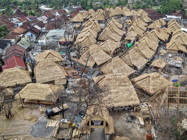 Pembangunan Ulang Selesai, Desa Sade Lombok Bakal Jadi Cagar Budaya